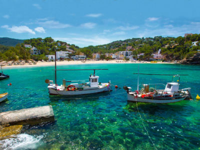 IBIZA TE ESPERA EN JULIO 3 NOCHES 220€ IBIZA TE ESPERA EN JULIO 3 NOCHES 220€
